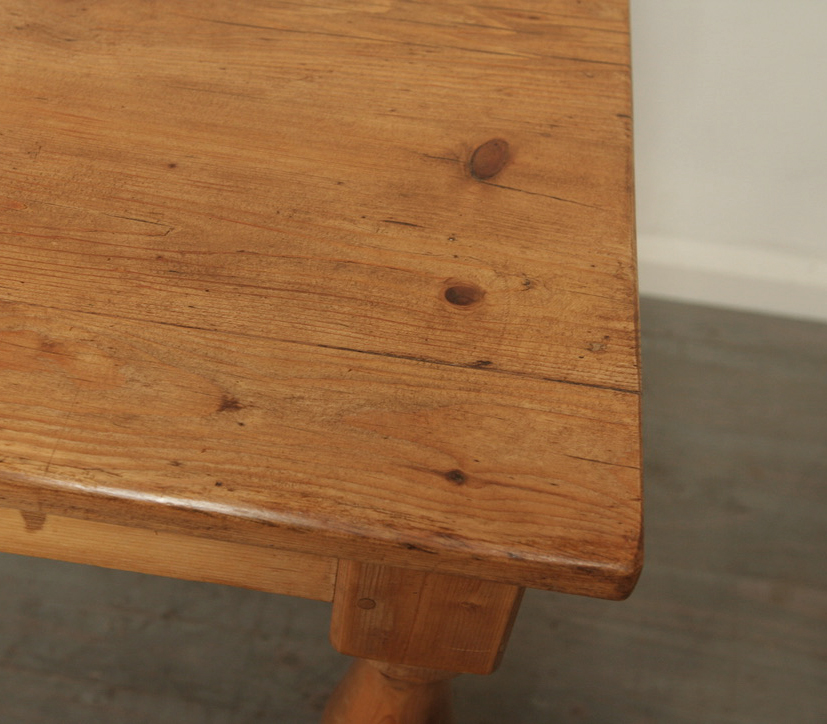 Irish Farmhouse Table Haunt Antiques for the Modern Interior